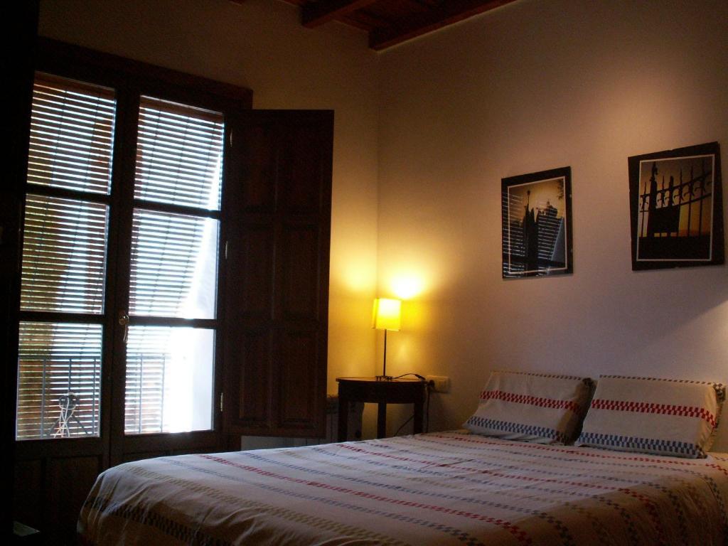 Oasis Backpackers' Hostel Granada Room photo